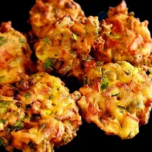 A2. VEGETABLE PAKORA