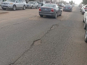 DESPUES DE UN MES BACHESAN CON TIERRA LA CALLE CORAL