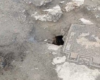 RIESGO LATENTE POR ABERTURA DE POZO EN BLVD GERANIOS