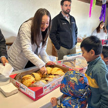 LOS REYES MAGOS LLEGAN A LA RUMOROSA CON ALEGRÍA, CARIÑO Y SOLIDARIDAD