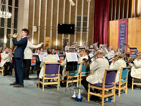 Friary's 40th raises the roof!