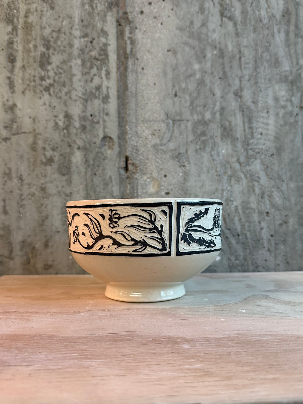 Thumbnail: Sgraffito Bug Bowl