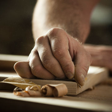 fabrication meubles en bois sur-mesure qualité artisanale