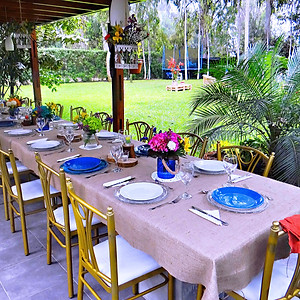 DECO - MESA INVITADOS.JPG
