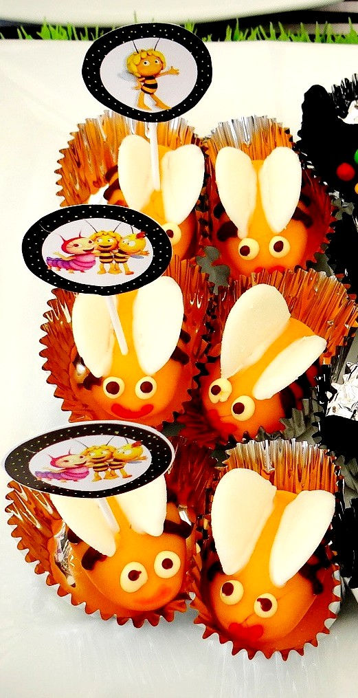 PEQUEÑOS MOUNSTRITOS - TEMATICOS