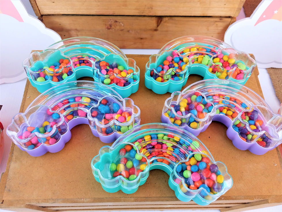 PEQUEÑOS MOUNSTRITOS CATERING