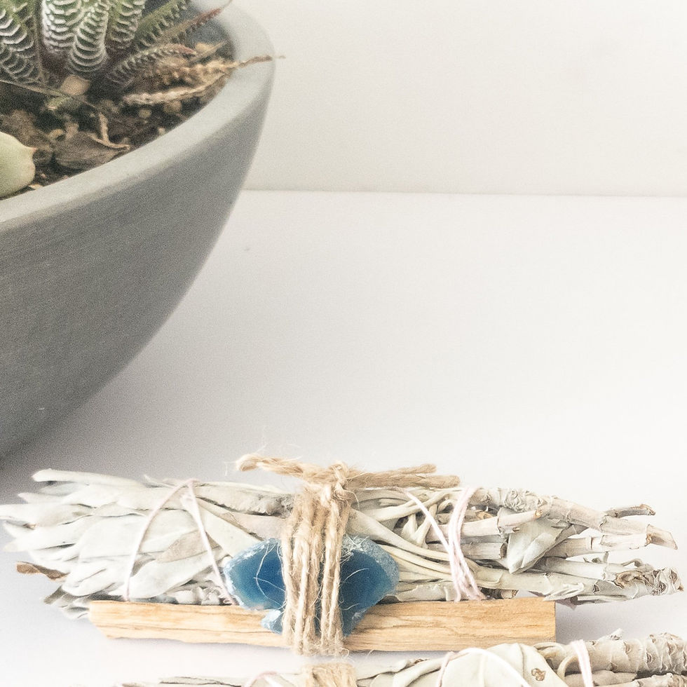 Thumbnail: Palo Santo, Sage & Crystal Smudging Bundle