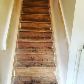 Looking for a Laminate Floor Fitter / Installer in Belfast or across County Antrim? Please contact Tiernan from Flatpack Heroes who specialises in laminate flooring and Staircase LED Installation in Belfast & Co. Antrim.