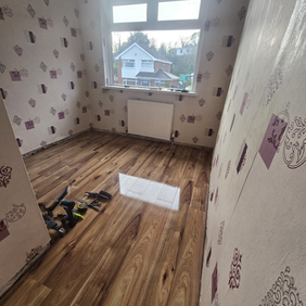 Looking for a Laminate Floor Fitter / Installer in Belfast or across County Antrim? Please contact Tiernan from Flatpack Heroes who specialises in laminate flooring and Staircase LED Installation in Belfast & Co. Antrim.