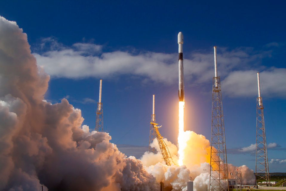 SpaceX is sending up another batch of Starlink satellites tomorrow night