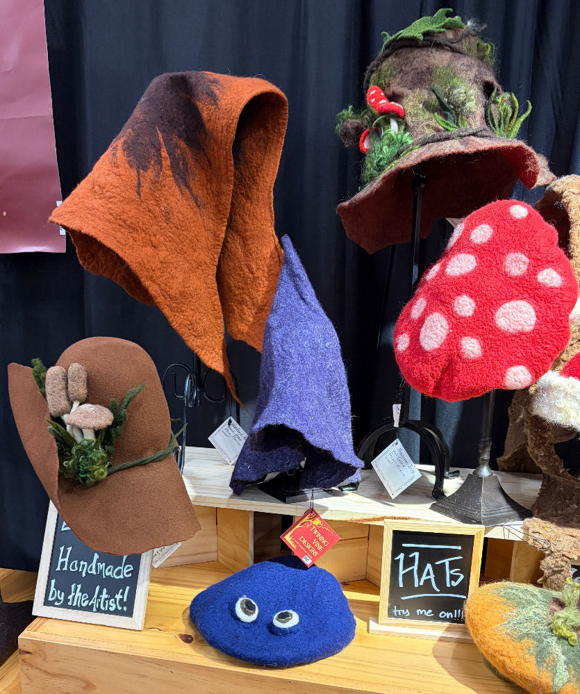 Leigh Abernathy, Twining Vine Designs felted fiber