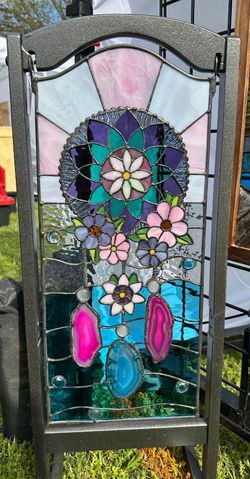 A Touch O'Glass, Gynna Southerland
