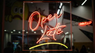 Late-Night & Last-Minute Restaurant Reservations Across the UK 2025