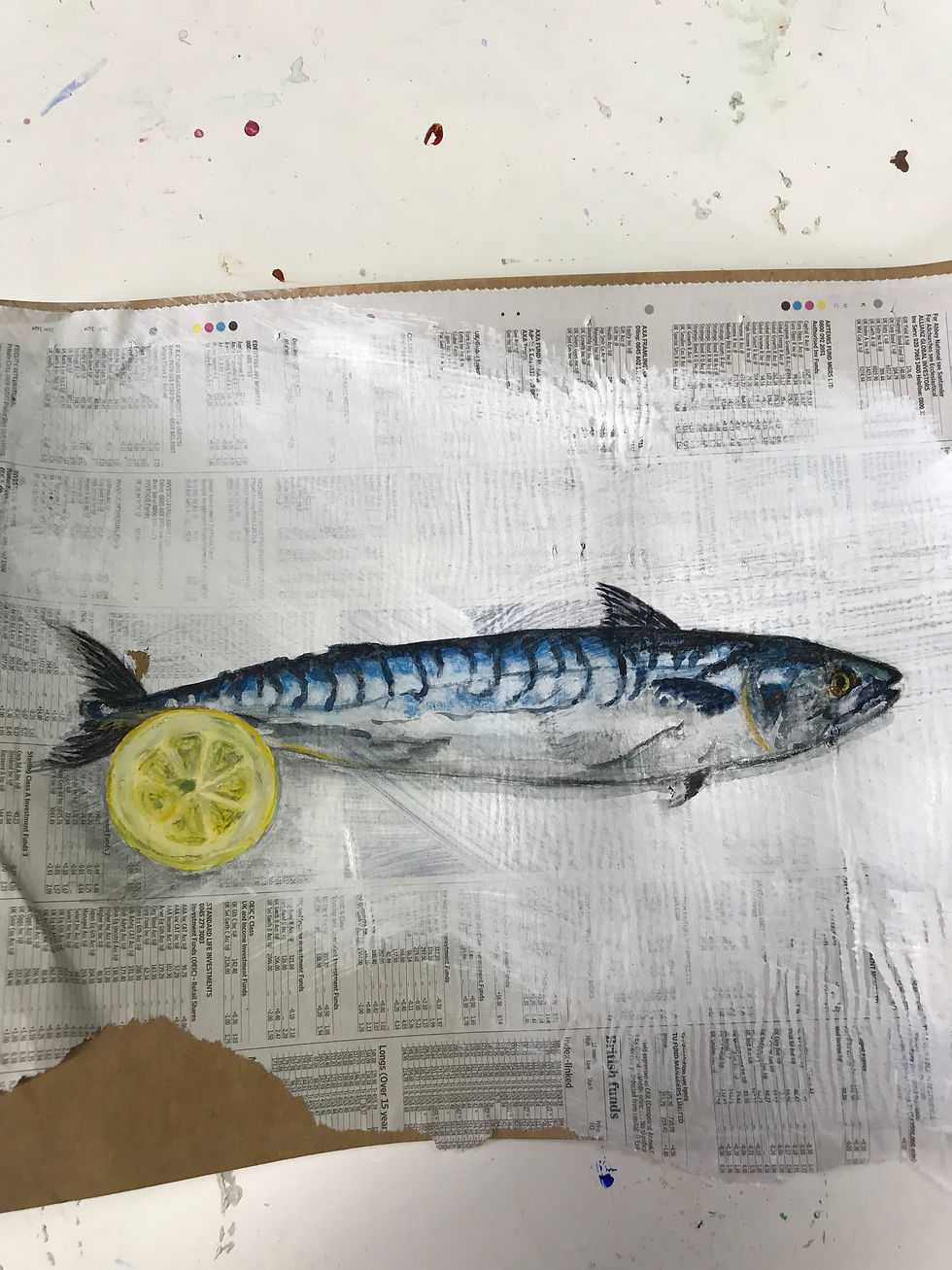 Mackerel with lemon slice