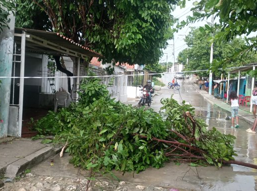 Emergencia en Villas del Rosario: Fuertes lluvias dejan 15 viviendas afectadas