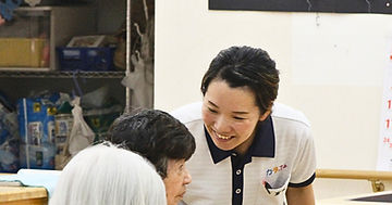 デイサービスセンターカラふる　スタッフ
