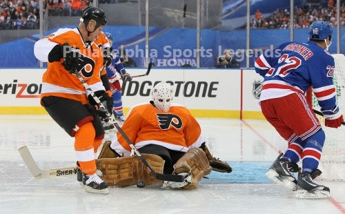 Bernie Parent Mark Howe Flyers 2011 Winter Classic Alumni 8x10 Mike Gartner