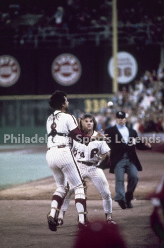 Bob Boone Pete Rose 1980 World Series Bobble catch 8x10 photo Royals
