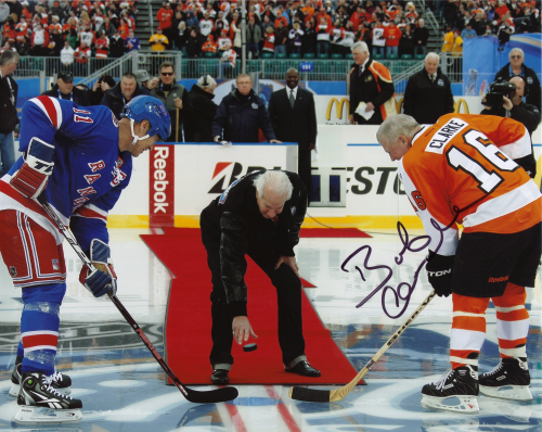 Bob Clarke Flyers autographed 2011 Winter Classic Alumni Game faceoff 8x10