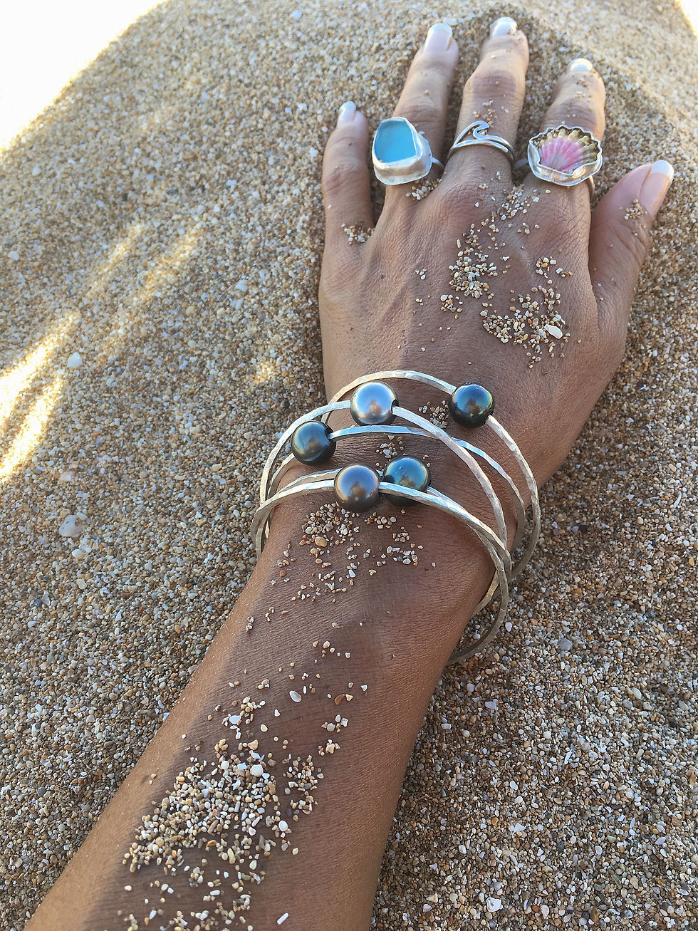 Thumbnail: Tahitian Pearl Bangle