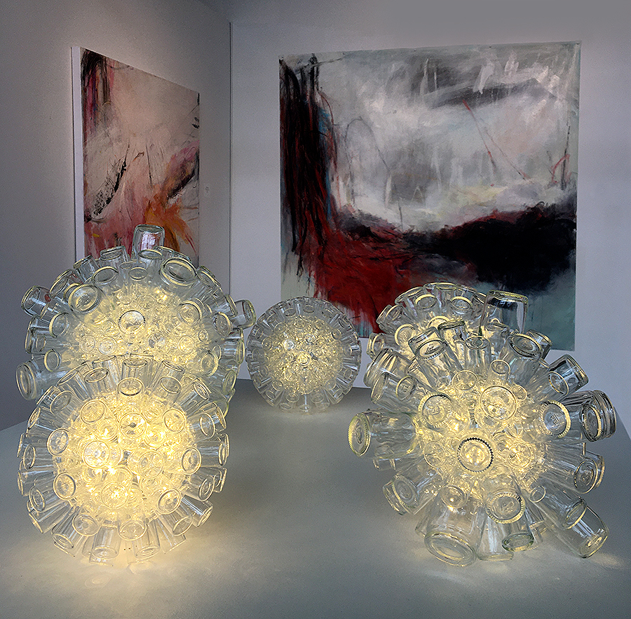 glass sculptural lamps 