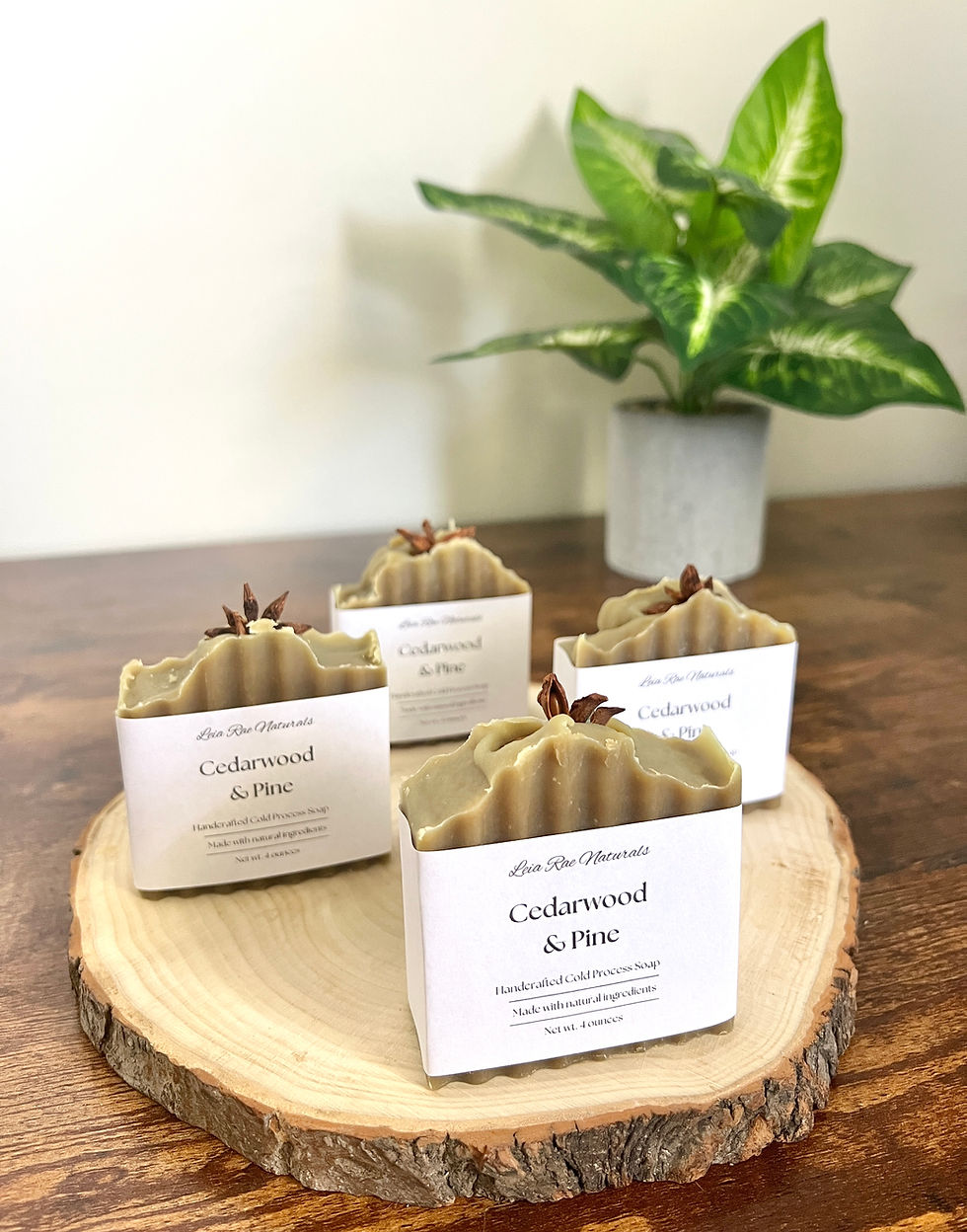 Thumbnail: Cedarwood & Pine