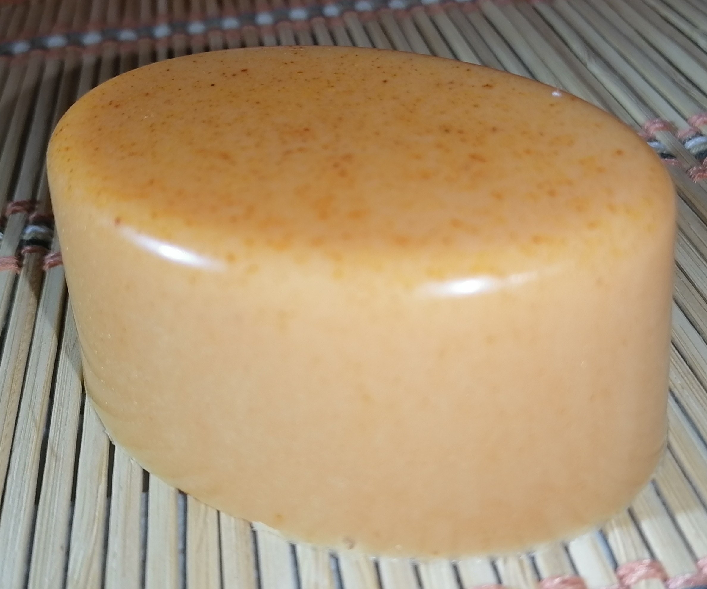 Jabón Cúrcuma y aceite de almendras dulces