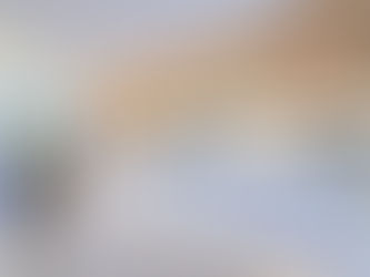 Mira la remodelación de la cocina y el baño de visitas de una casa de 1972.