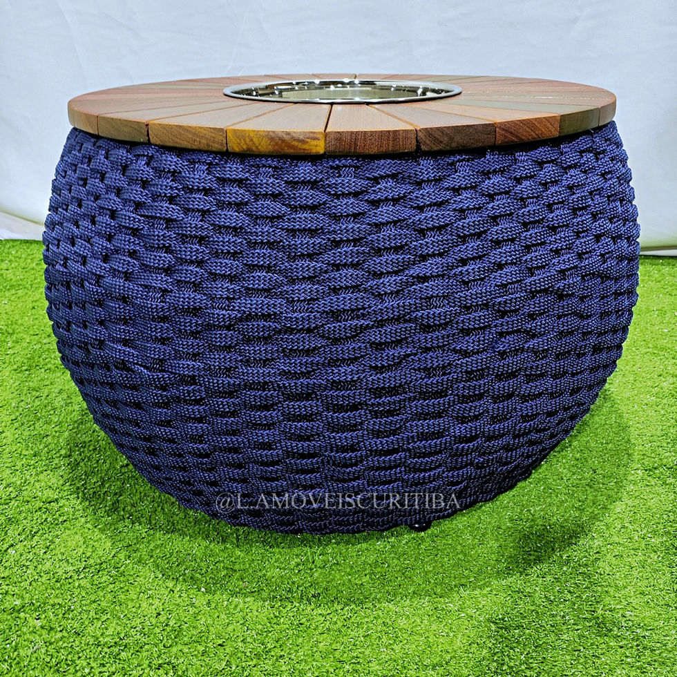 Mesa de centro em alumínio e corda náutica, com sistema de lareira e champanheira (2x1) em inox, para sacada, piscina, varanda e área externa.
móveis para área externa