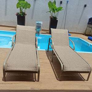 Espreguiçadeira reclinável em alumínio e corda náutica para área externa e piscina

Móveis para área externa