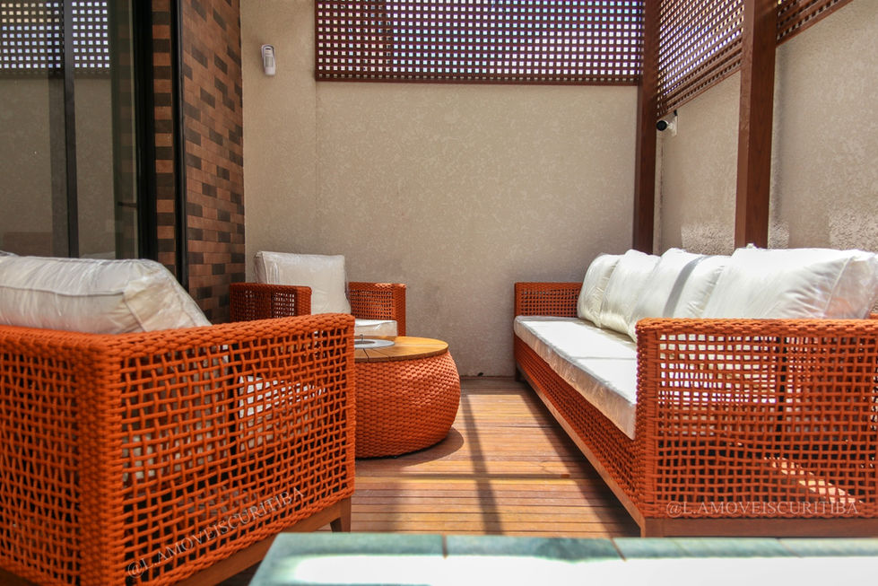 Conjunto Sofa e poltrona em alumínio e corda náutica varanda, área de piscina, sacada e área externa.
móveis para área externa