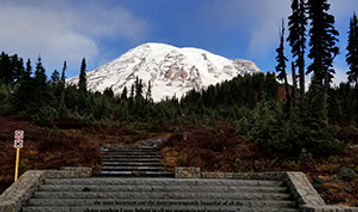 MtRainier_300.jpg
