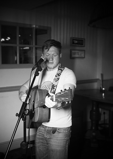 Screenshot 2023-07-09 at 16.20_edited.jp