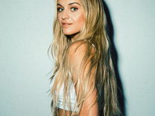 Kelsea Ballerini Songs to Listen to After 'Rolling Up The Welcome Mat'