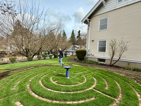 Milwaukie, OR - A neighborhood corner