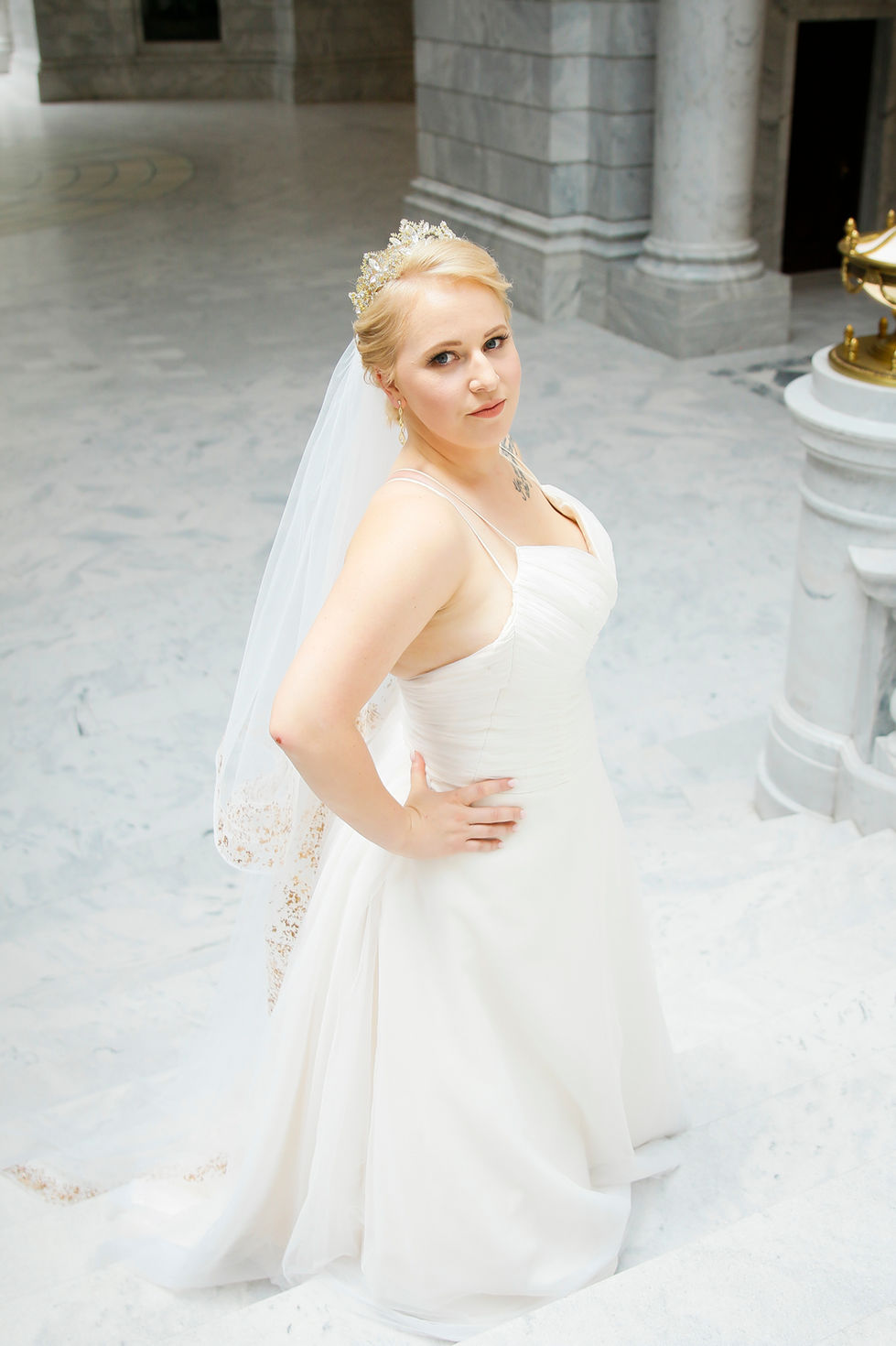 utah-state-capitol utah-bride utah-wedding-photographer salt-lake-city-photographer (10).j