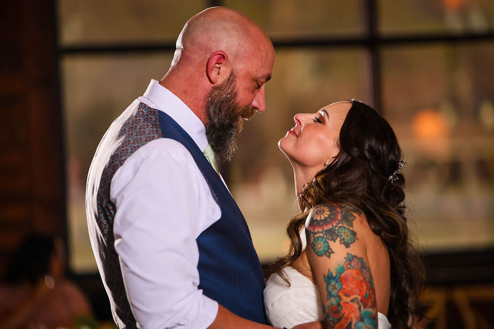 An Intimate Knot & Pine Wedding | Chelsea & Brett