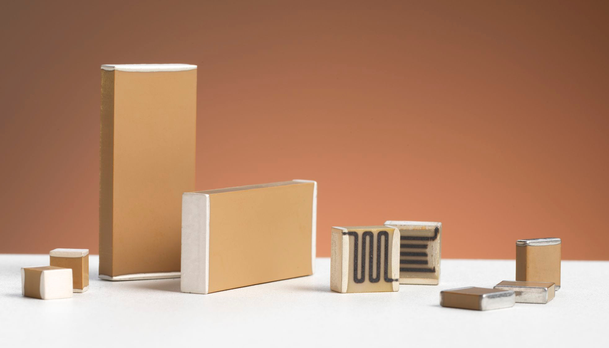 High Voltage MultiLayer Chip Capacitors CRT0021 CalRamic