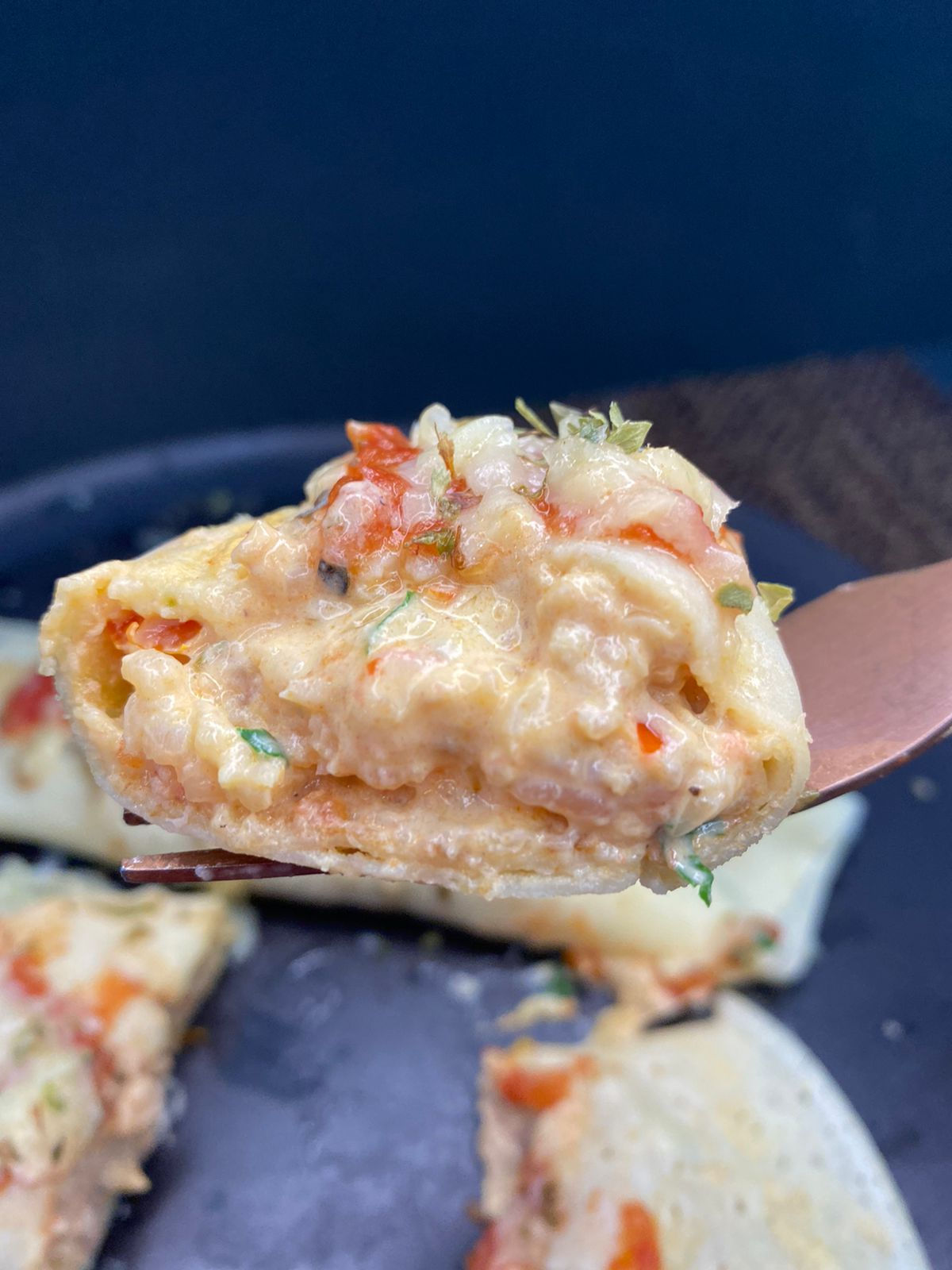 Panqueca sem glúten e sem lactose de frango cremoso com 5 unidades