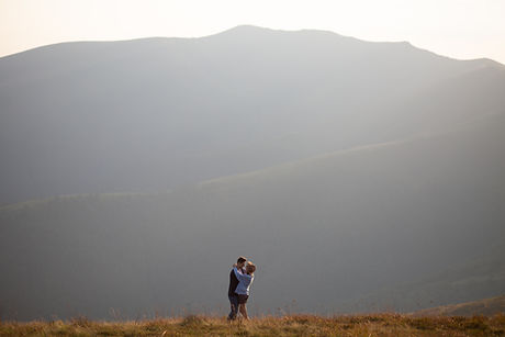 Kissing in Nature