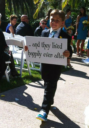 WEDDING SIGN