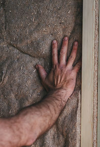 Hand shown fitting natural Hemp insulation