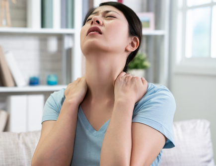 Common Conditions_Shoulder Pain.png