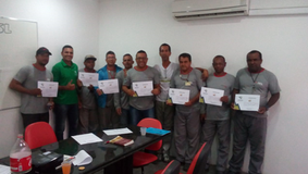 Treinamento de Rec. de Op. de Empilhadeira - JSL Porto Seco