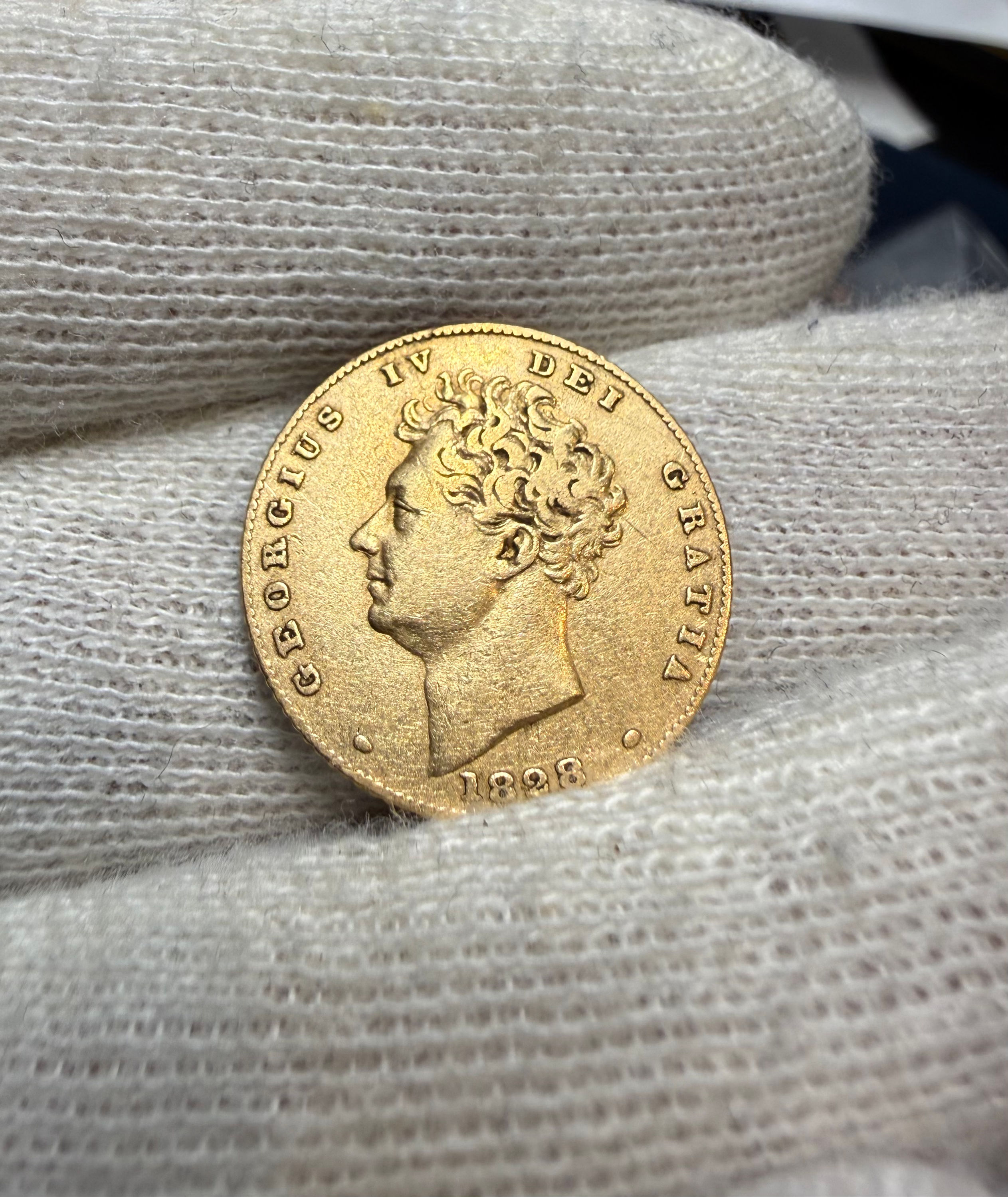 1828 George IV Half Sovereign