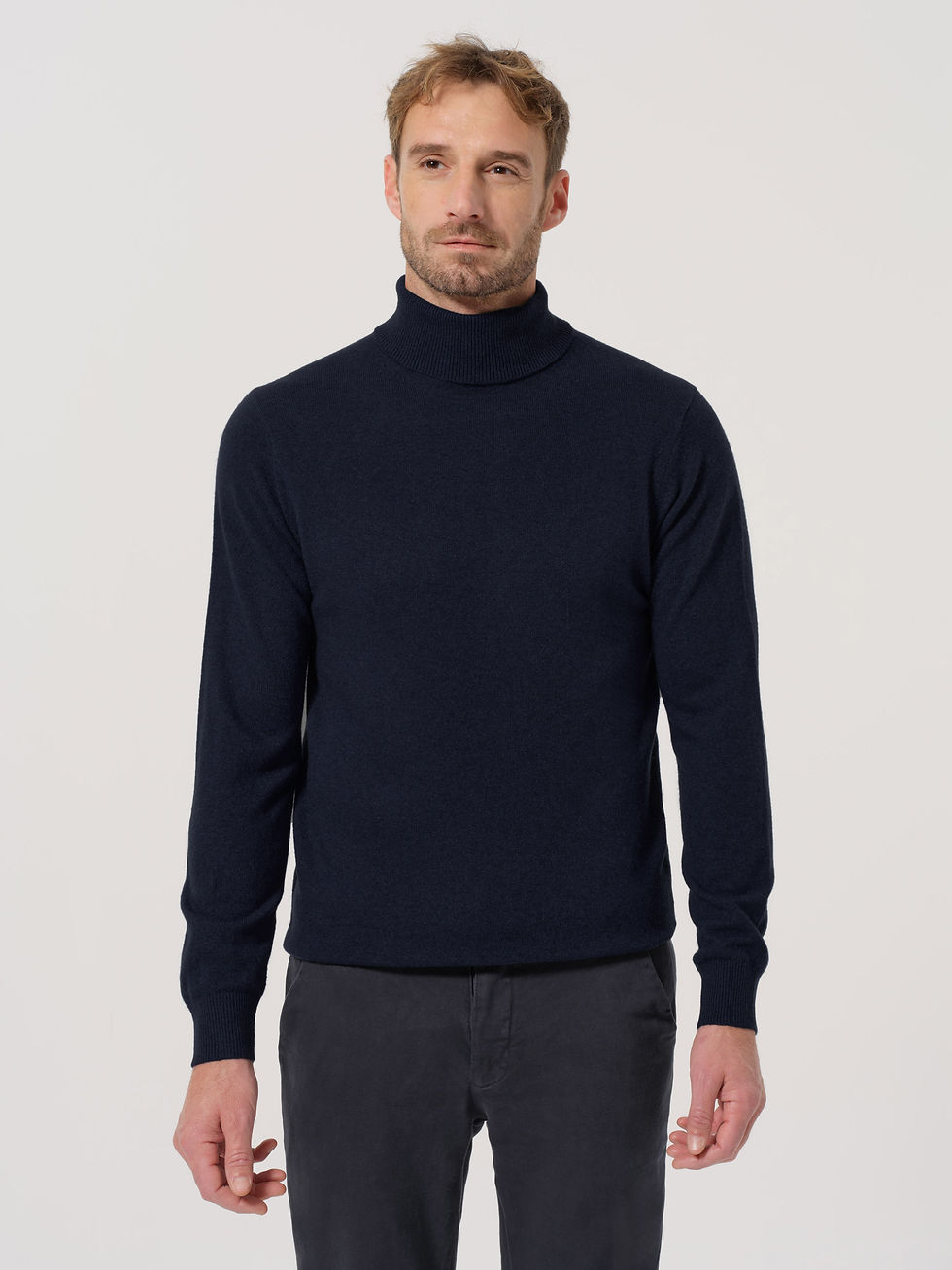 Maglia Dolcevita Blu Navy in misto Cashmere
