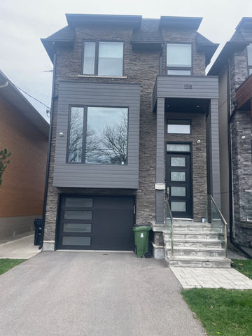 Mimico, Etobicoke - Exterior painting of wooden siding.