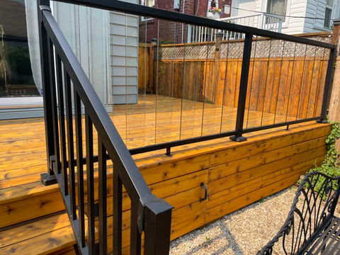 Staining a cedar deck with an oil-based semi-transparent stain - Downtown, Toronto