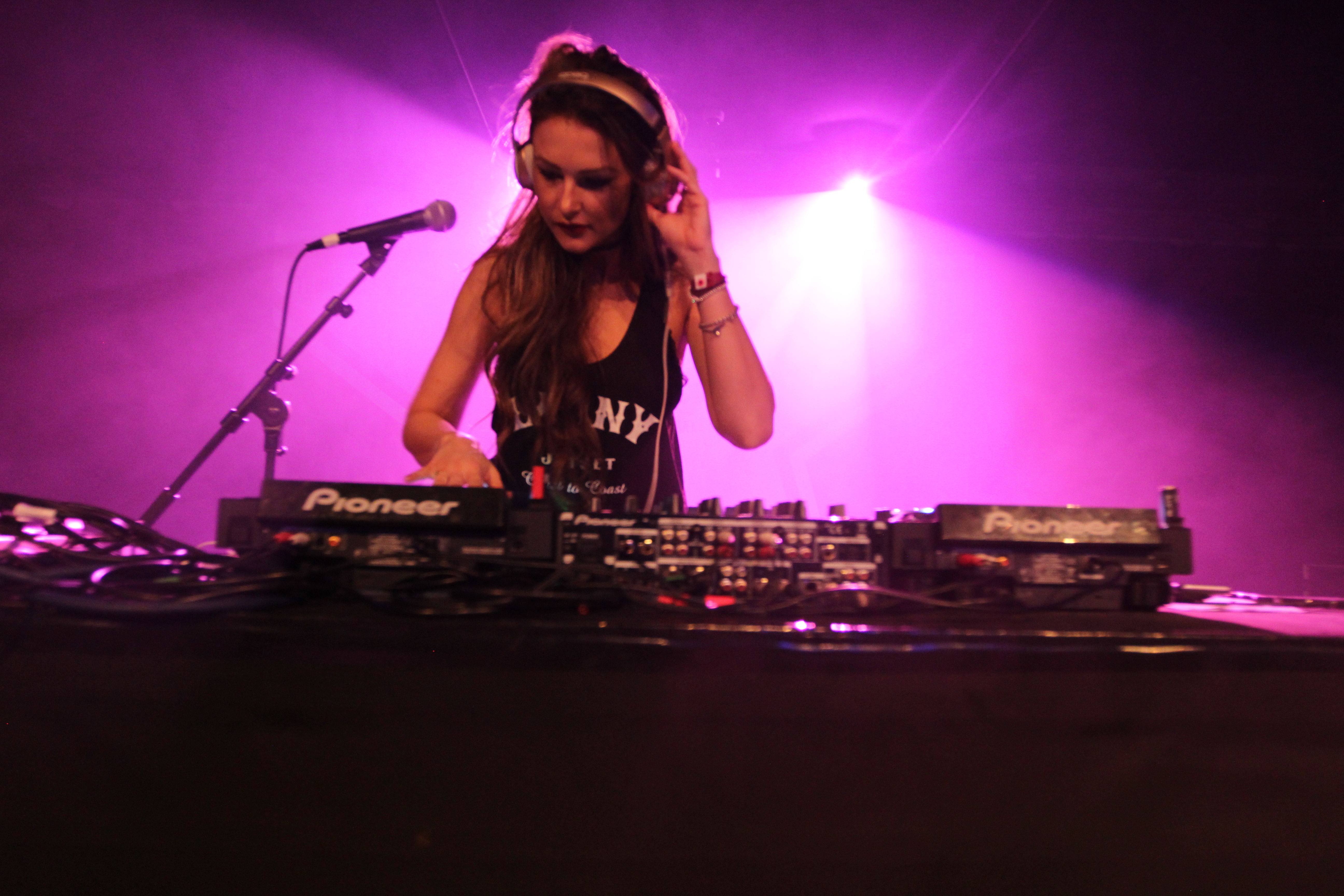 DJ Bad Ash at O2 Arena London C2C