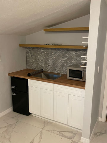 Built-in Kitchenette